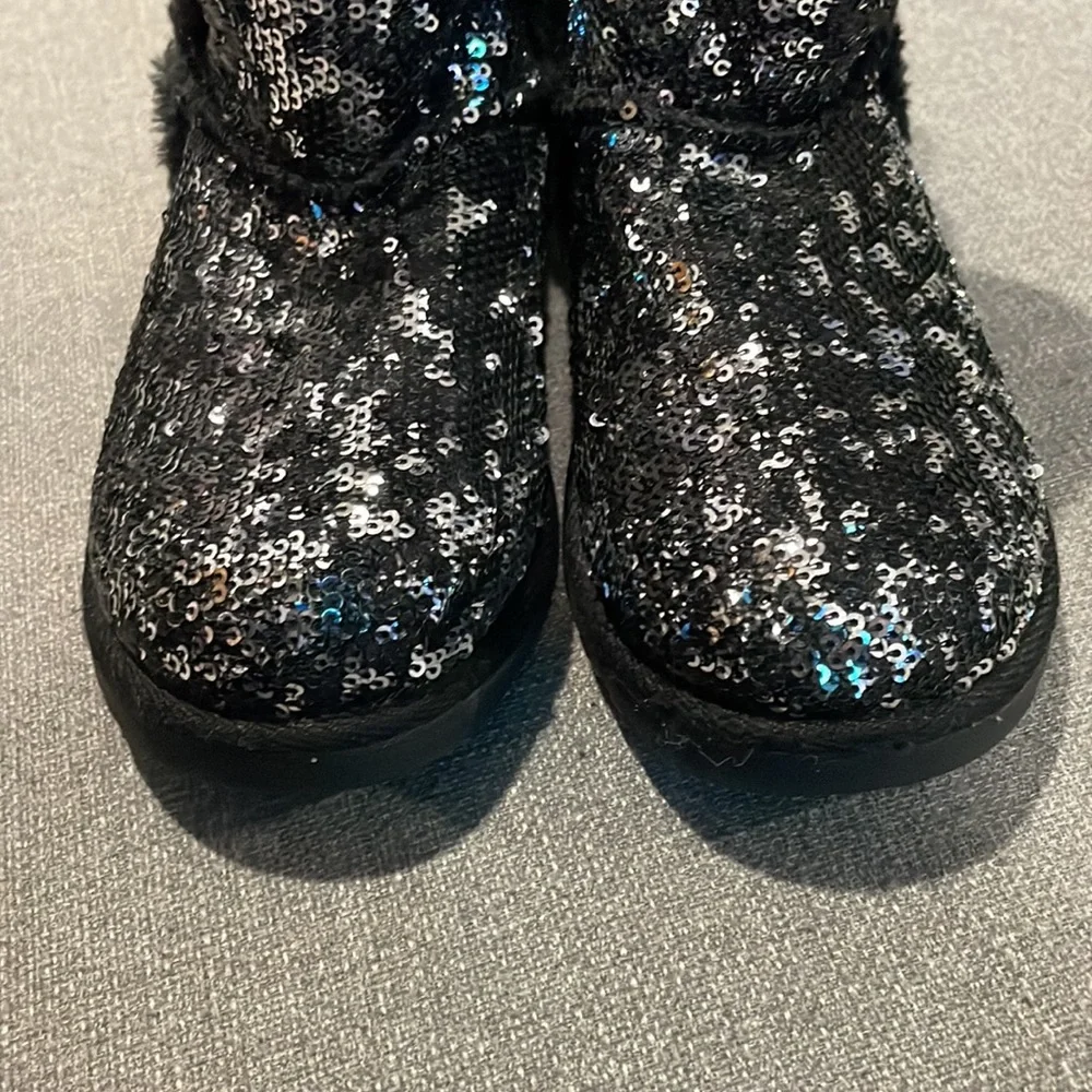 Sonoma Black and Silver Sequins Faux Fur Boots